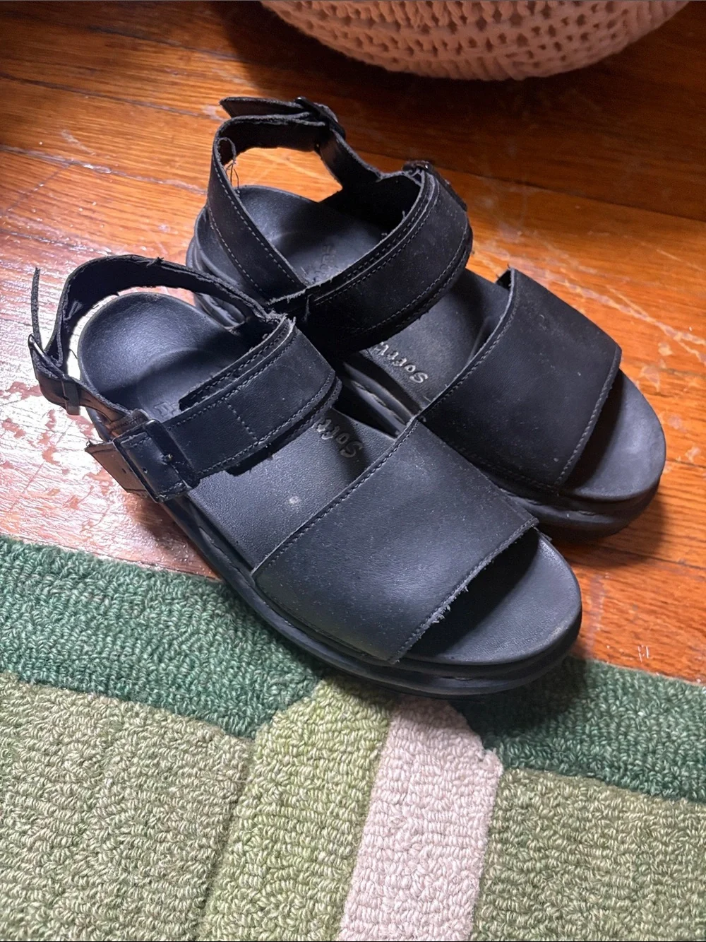 Dr. Martens leather sandals in size 39